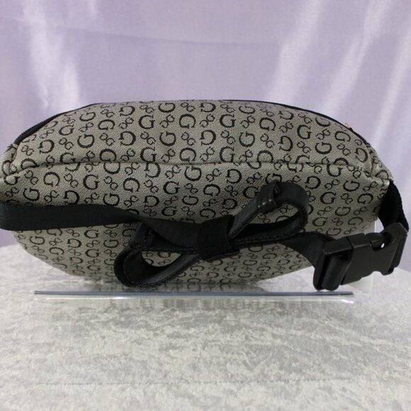 Guess Charlestown Travel Belt Bag Waist Pack – Black Logo Print - Picture 4 of 7